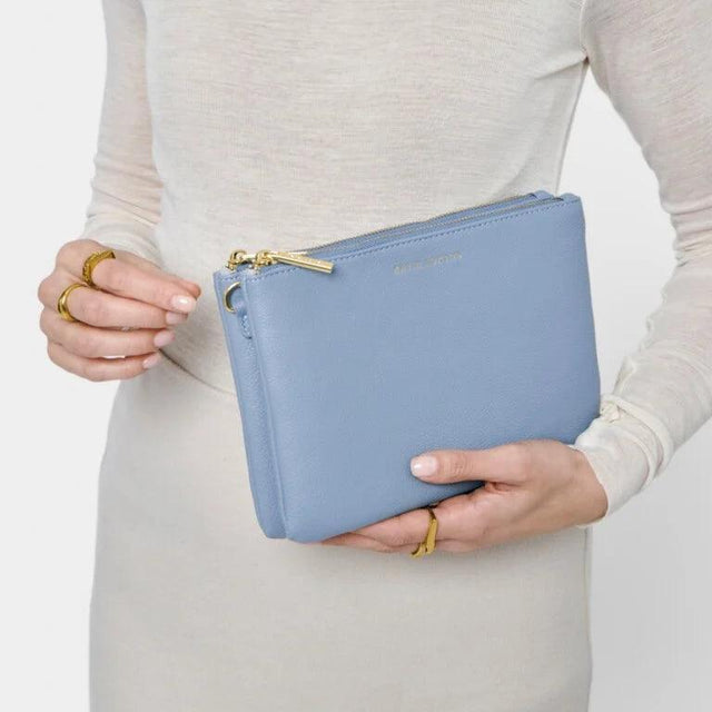 Duo Pouch in BLue.