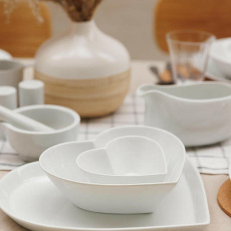 Mikasa Chalk Porcelain Heart Small Serving Bowl, 13cm, White.