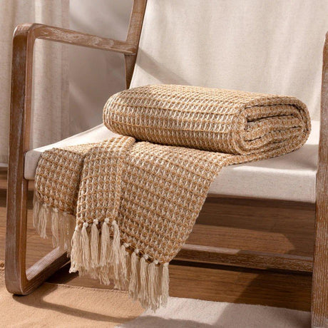 Lorne Throw in Honey - Persora
