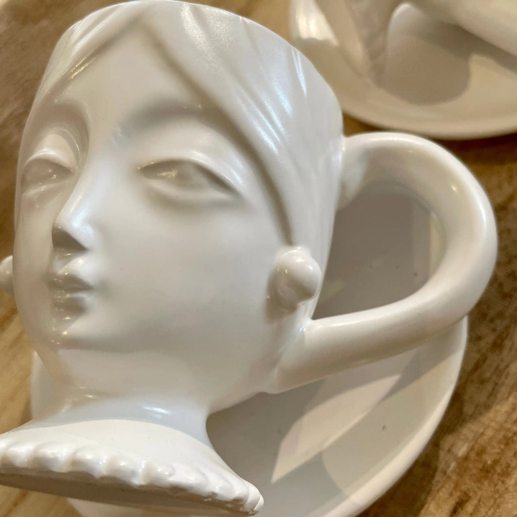 Set of Four Face Cups and Saucers - Persora