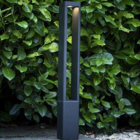 Sitar Outdoor Post Light.
