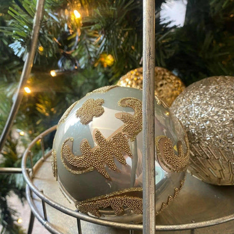 White and Gold Beaded Bauble.